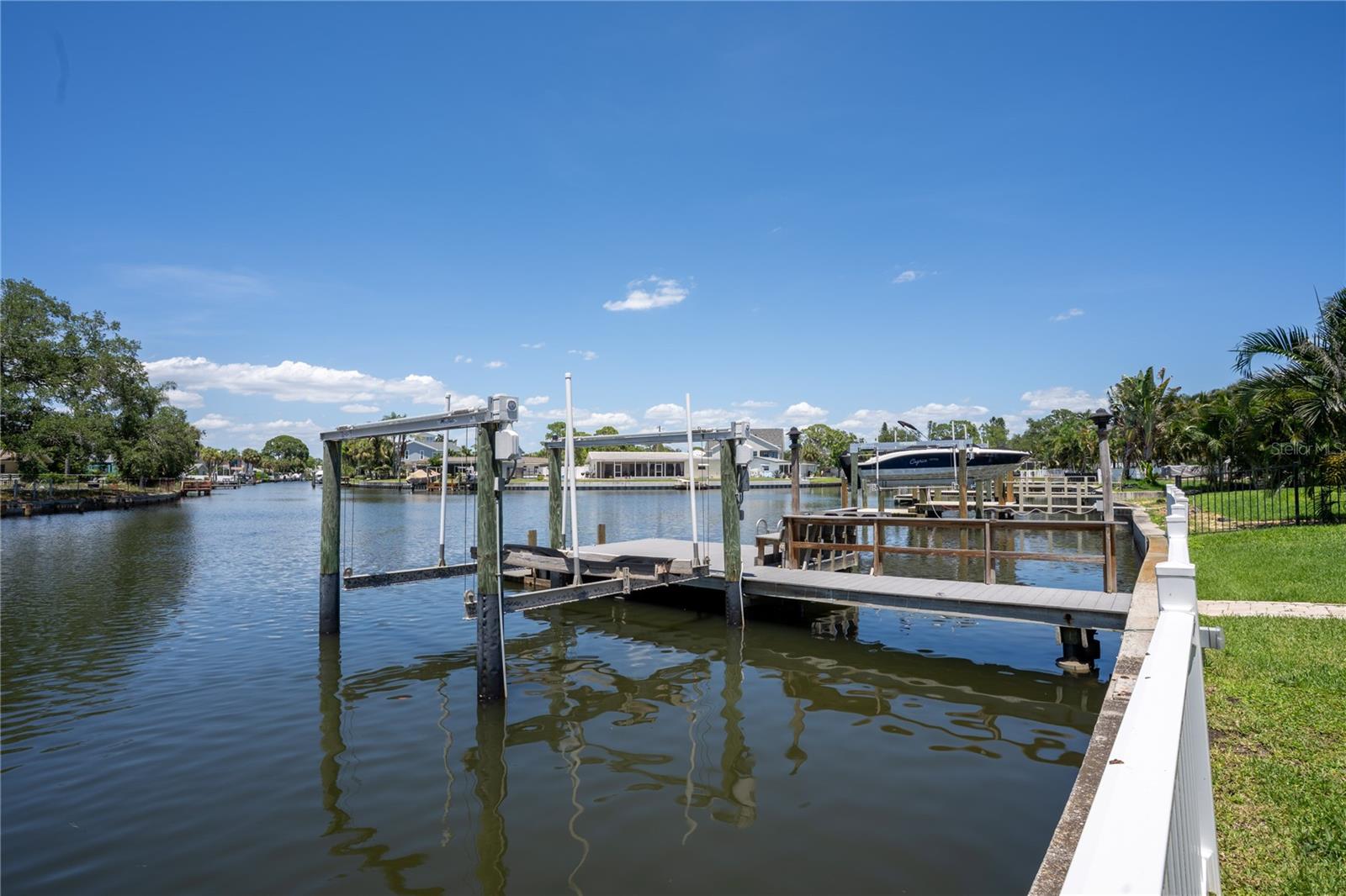 5119 VENETIAN BLVD NE — photo 46