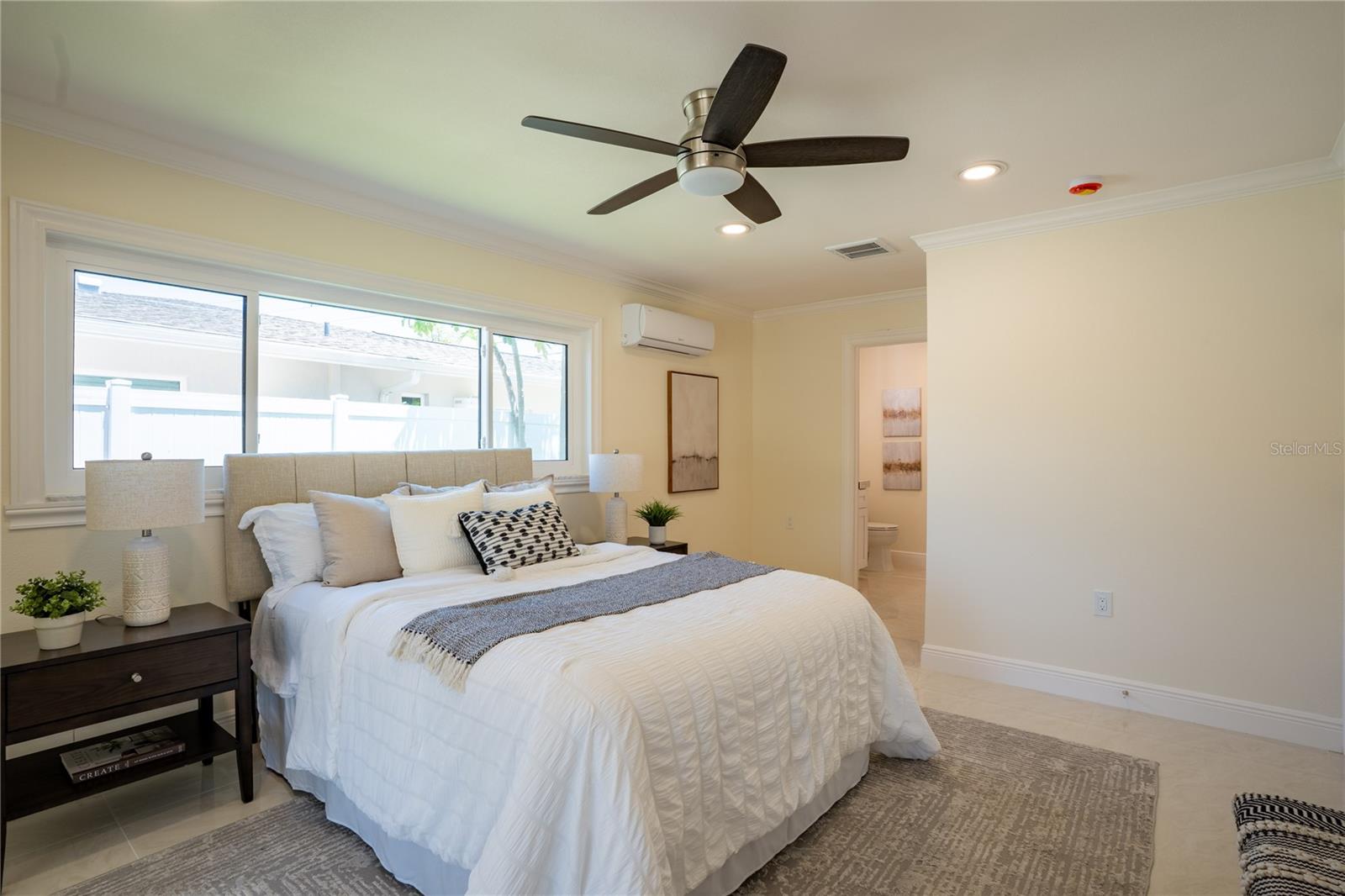 5119 VENETIAN BLVD NE — photo 16