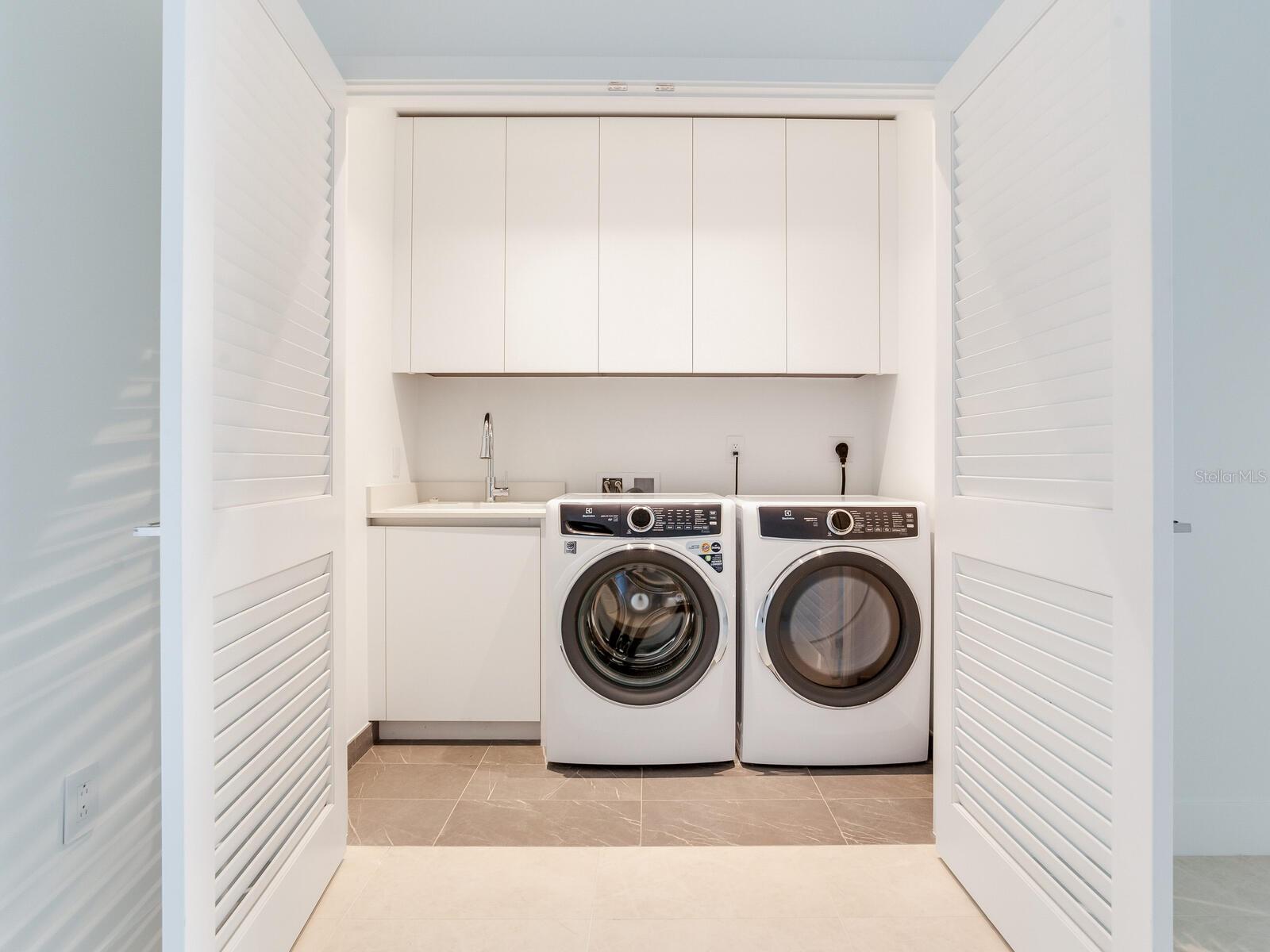 3015 S YSABELLA AVE #1402 — photo 14