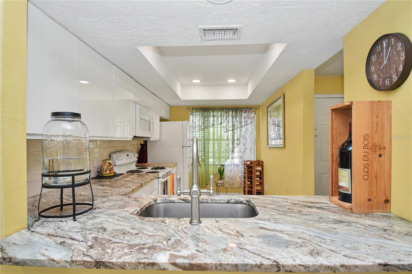 5677 SUMMER SIDE LN #31B — photo 9