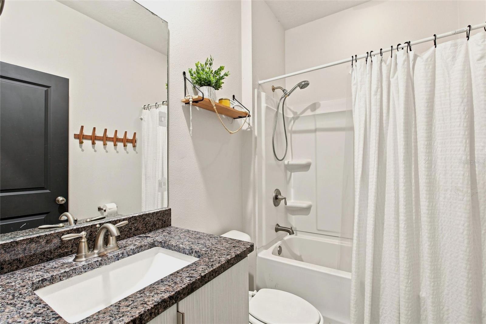 5724 BANNOCK CIR — photo 17