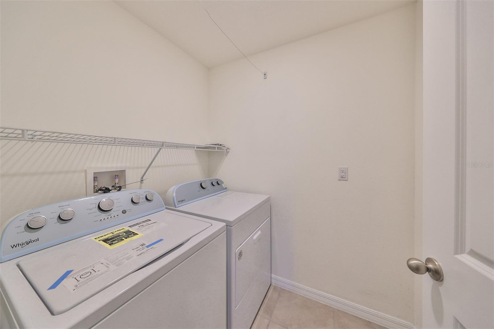 16782 CARLTON POND ST — photo 33