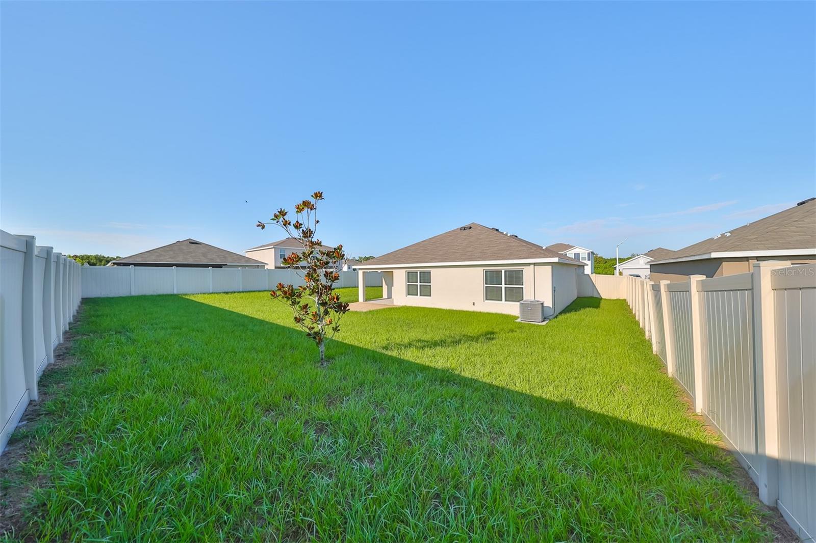 16782 CARLTON POND ST — photo 38