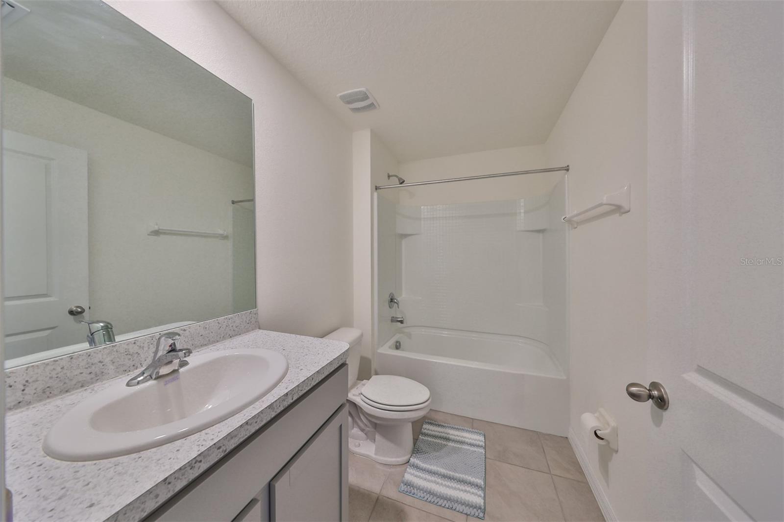 16782 CARLTON POND ST — photo 32