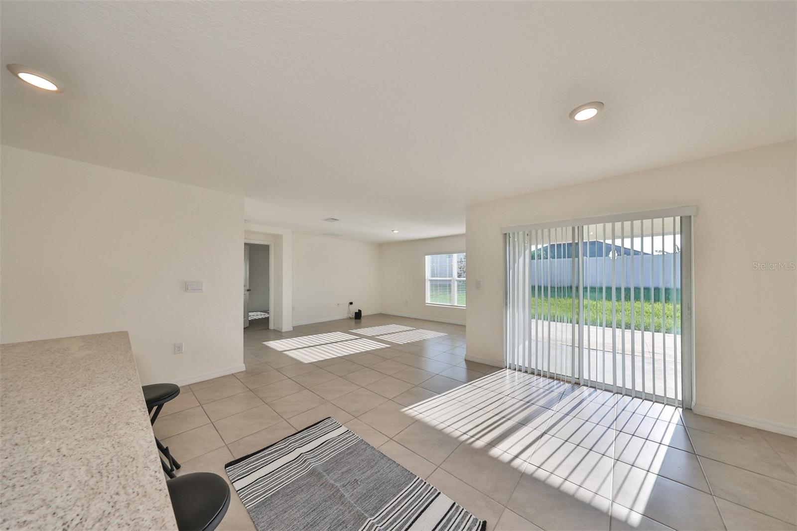 16782 CARLTON POND ST — photo 5