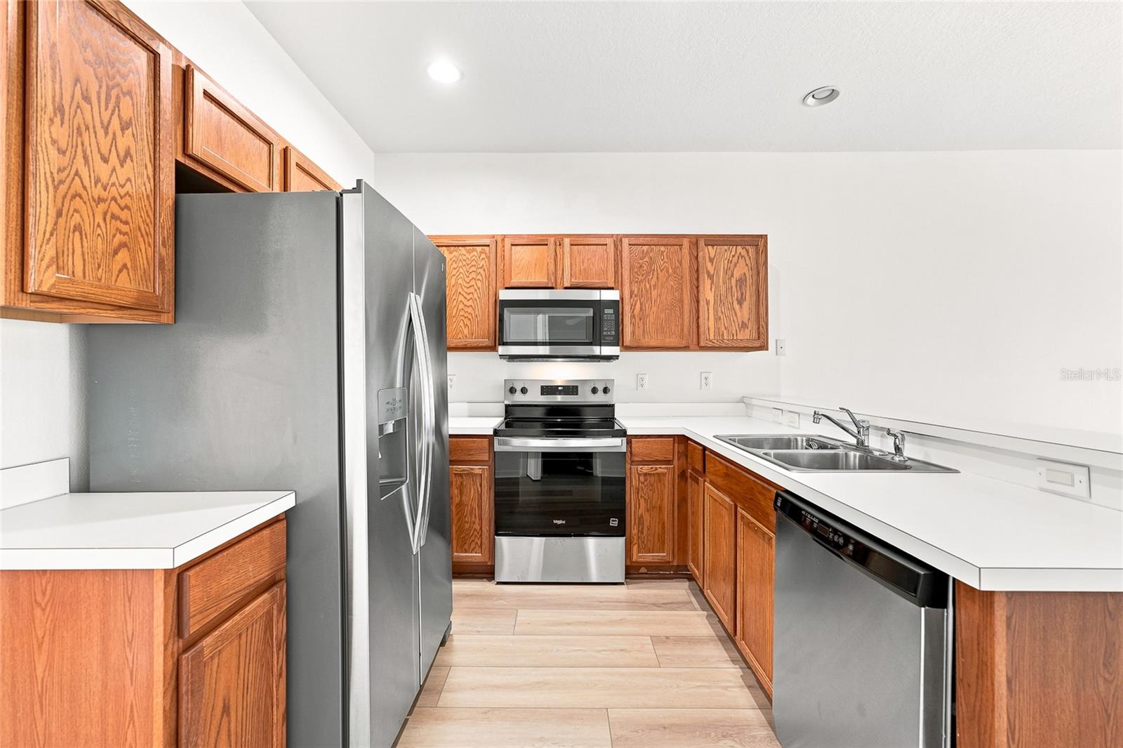 12907 KINGS CROSSING DR — photo 13