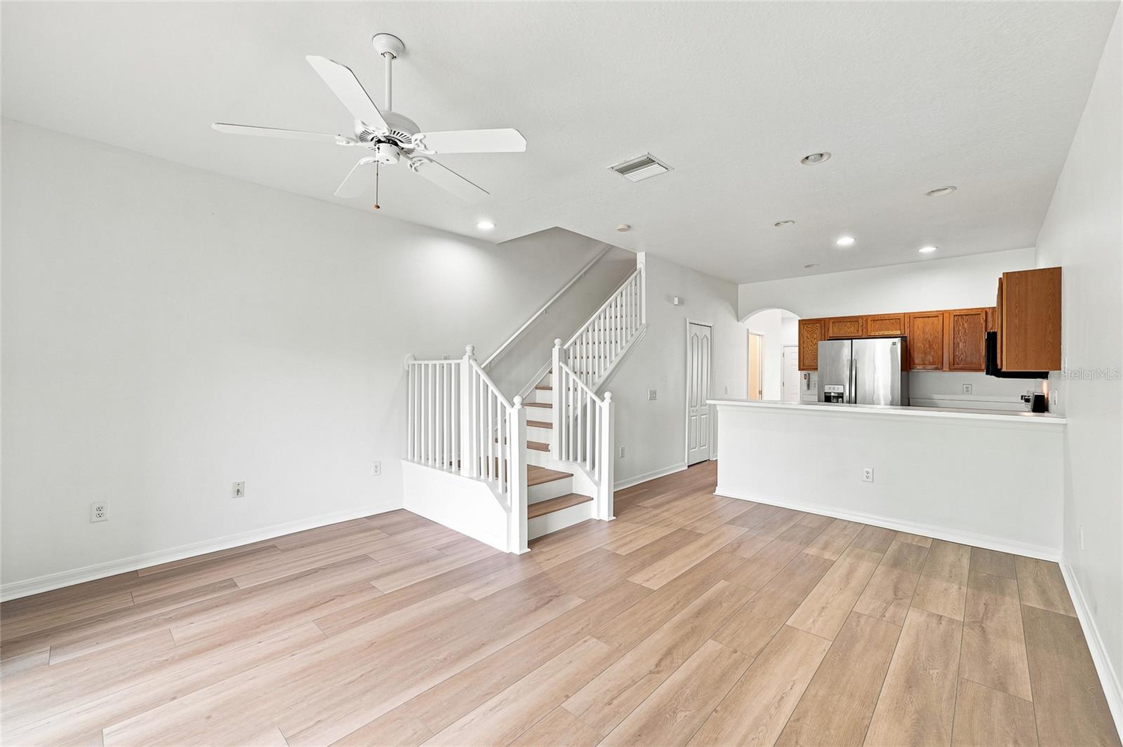 12907 KINGS CROSSING DR — photo 17
