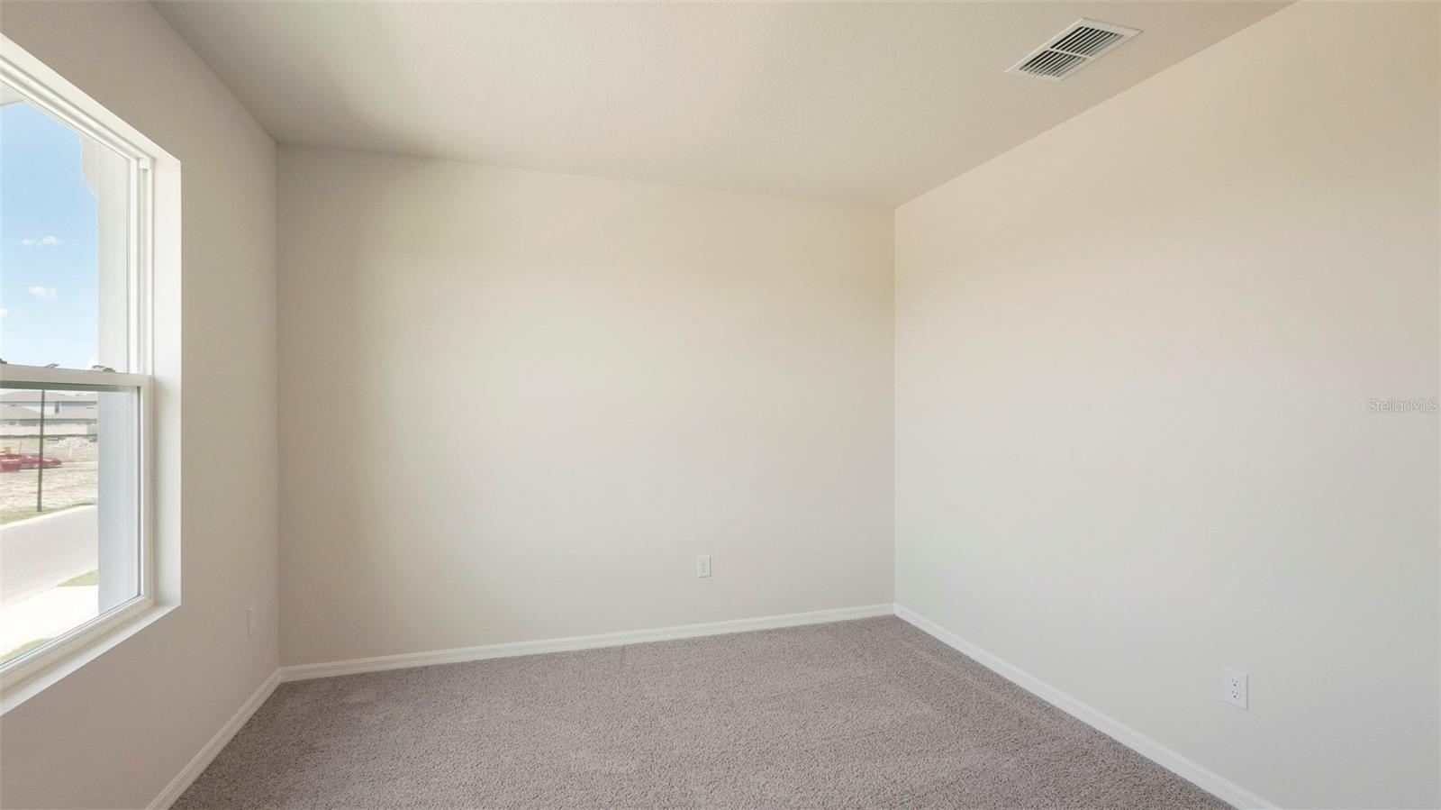 5728 SILVER MOONLIGHT DR — photo 34