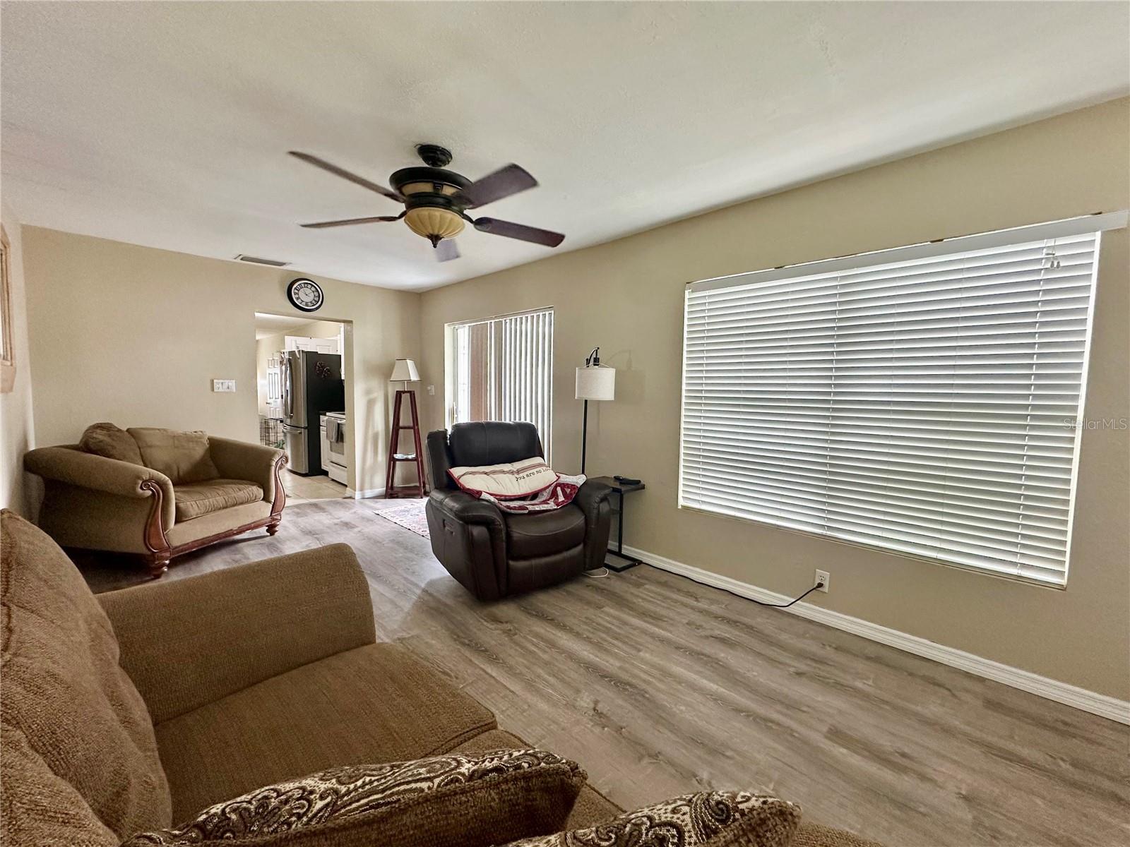 7507 CORAL VINE LN — photo 12