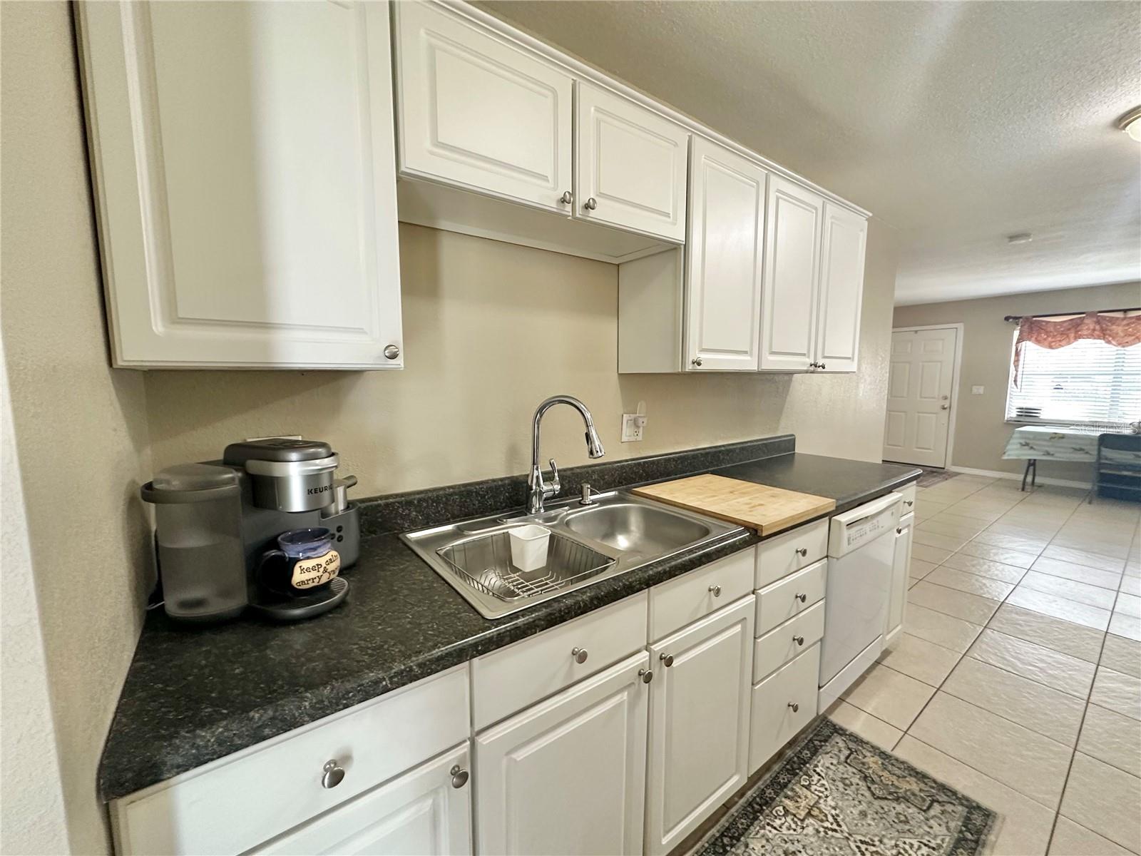7507 CORAL VINE LN — photo 7