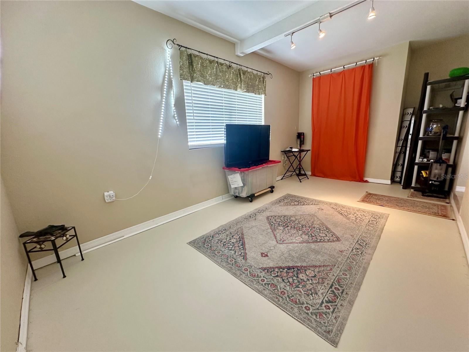 7507 CORAL VINE LN — photo 15
