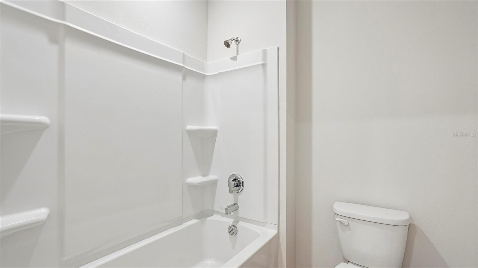 5724 SILVER MOONLIGHT DR — photo 26