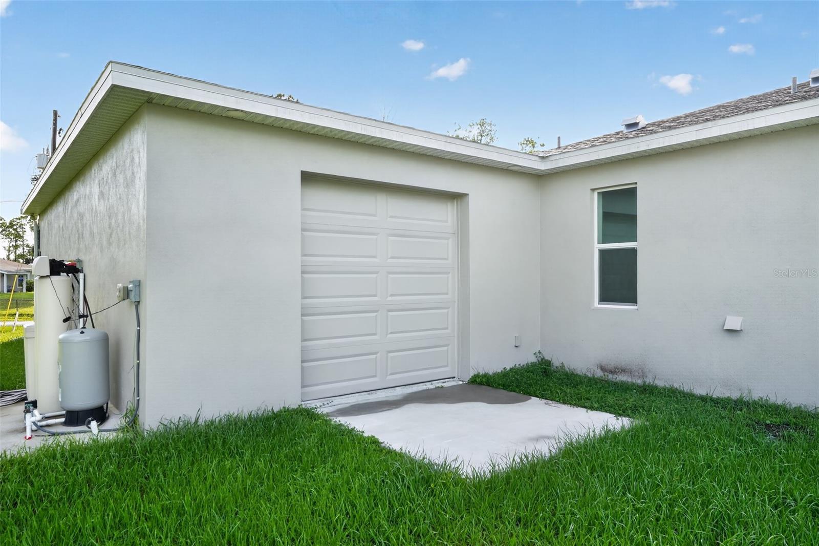 1259 KAAYAN ST — photo 37
