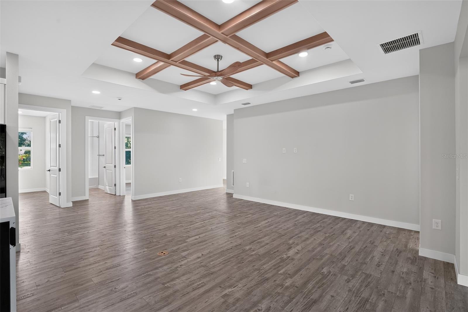 1259 KAAYAN ST — photo 12