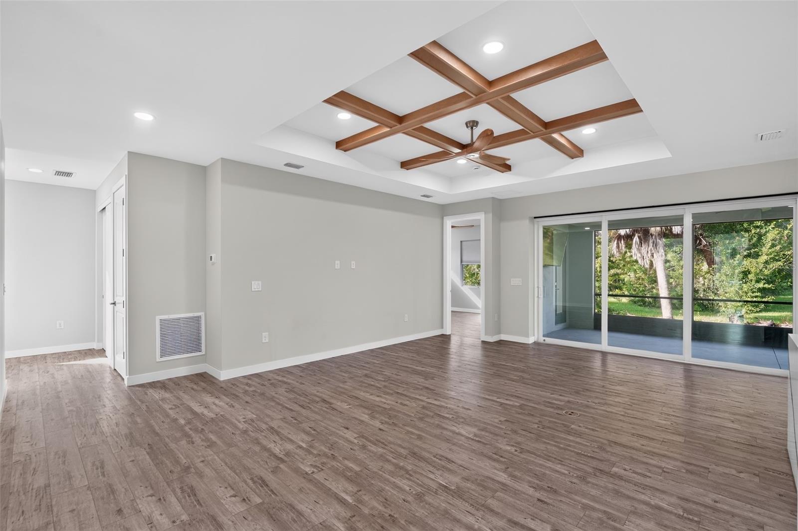1259 KAAYAN ST — photo 11