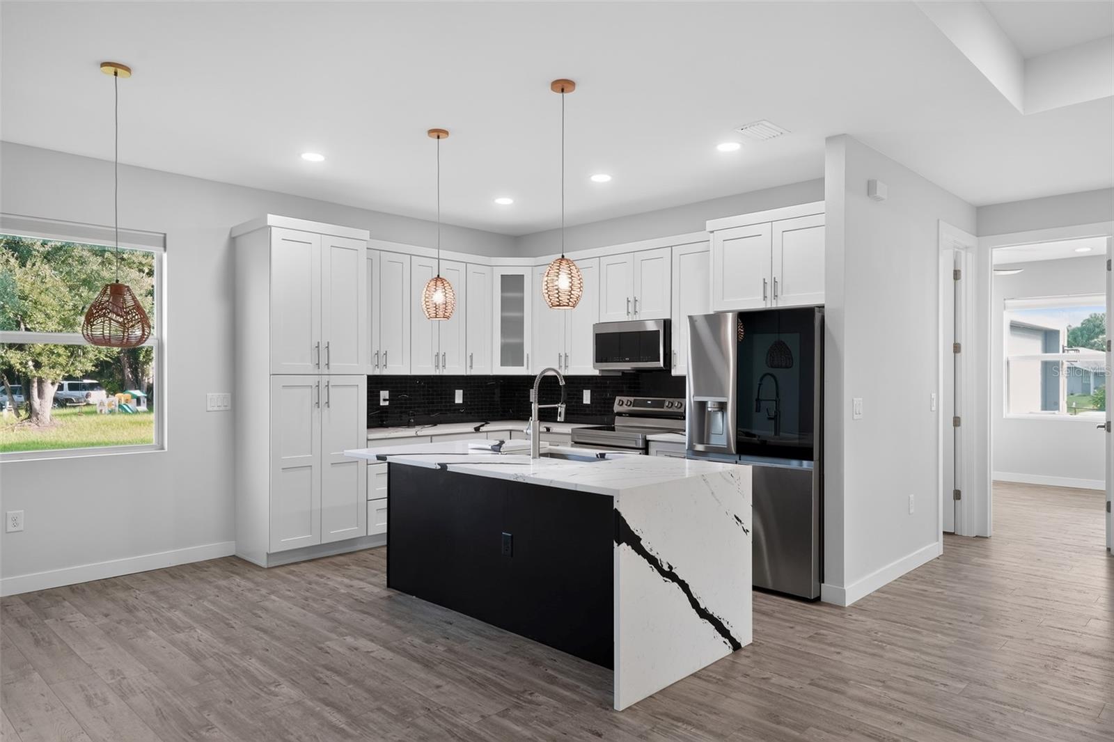 1259 KAAYAN ST — photo 14