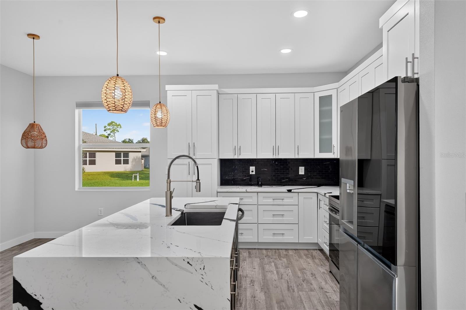1259 KAAYAN ST — photo 18