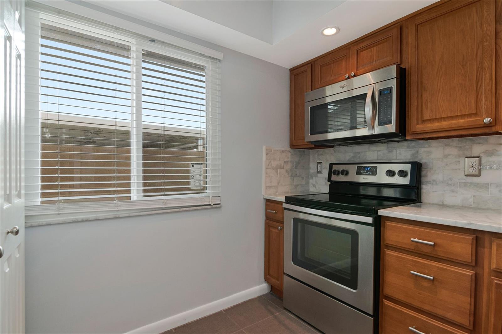 2284 OAK NECK RD #F — photo 15