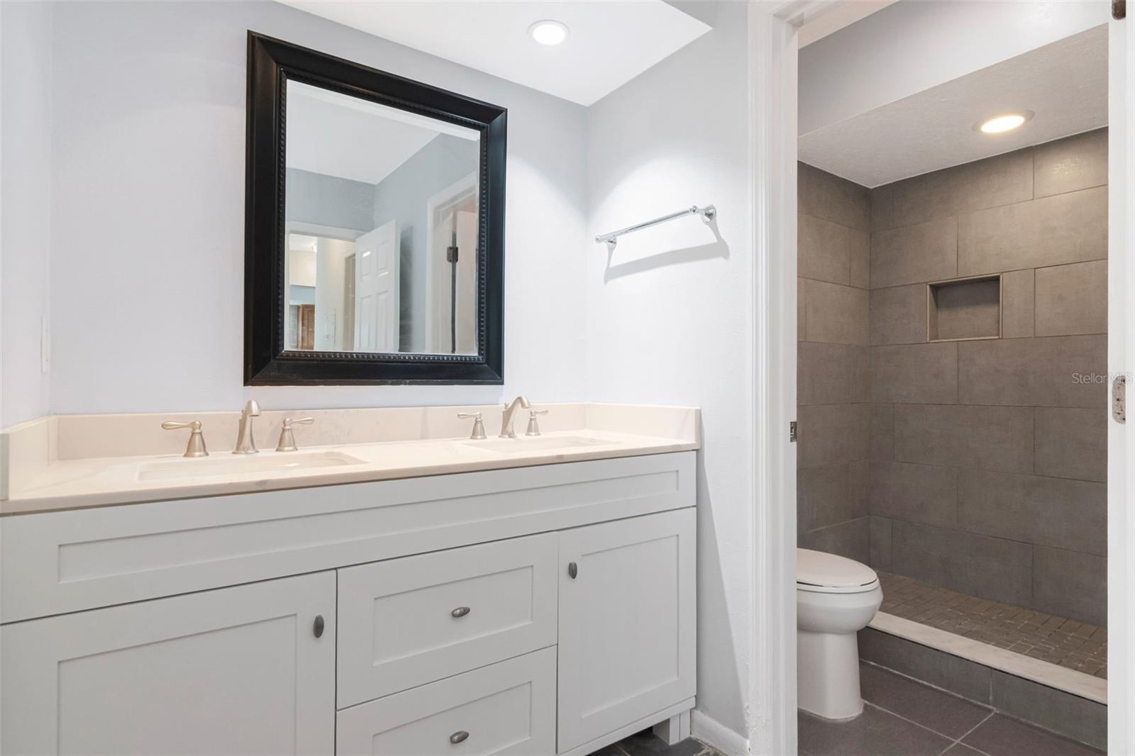 2284 OAK NECK RD #F — photo 22
