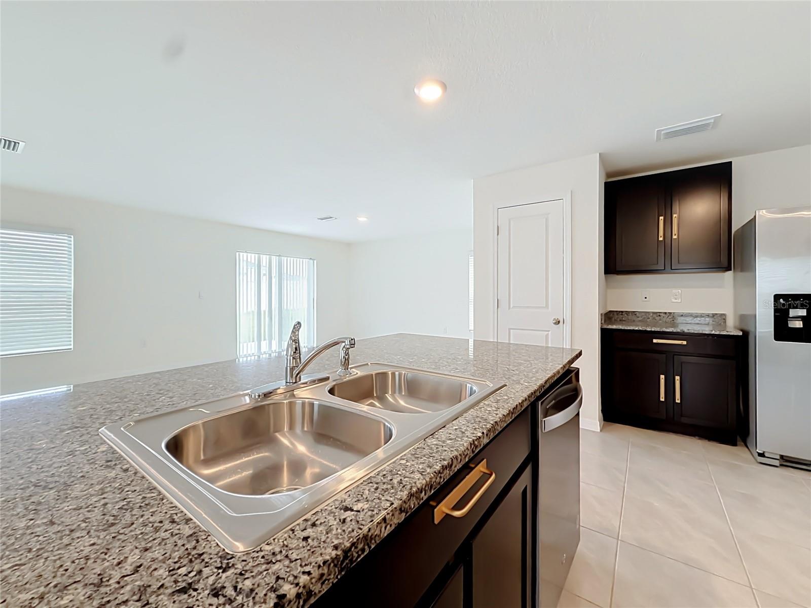 35288 SPRUCE KNOB CT — photo 16