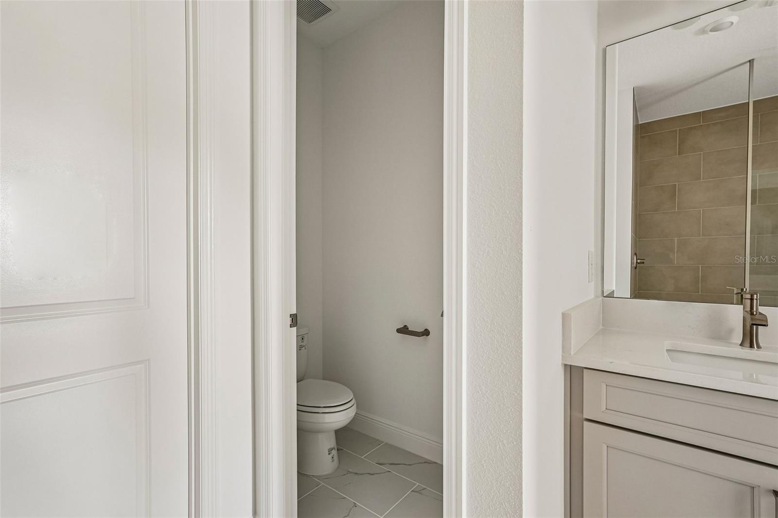 4422 SUNSET GARDEN ST — photo 16
