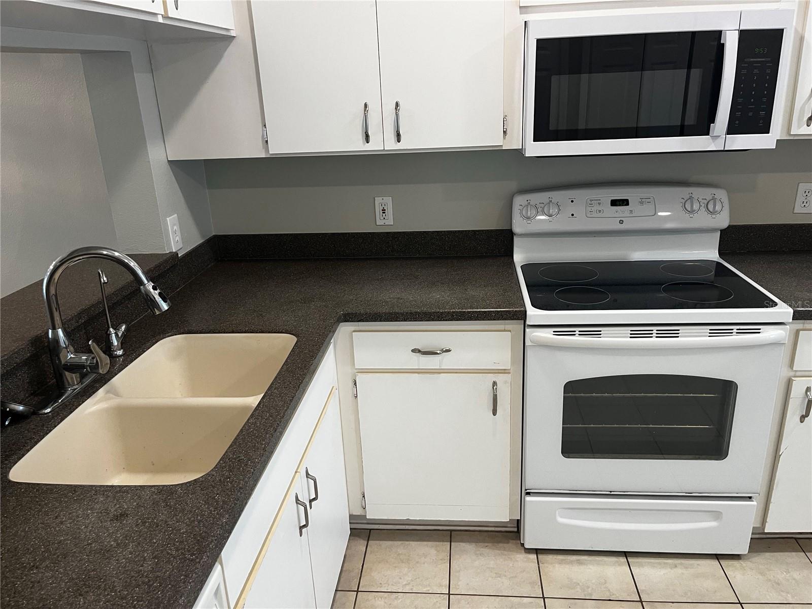 331 COUNTRYSIDE KEY BLVD — photo 6