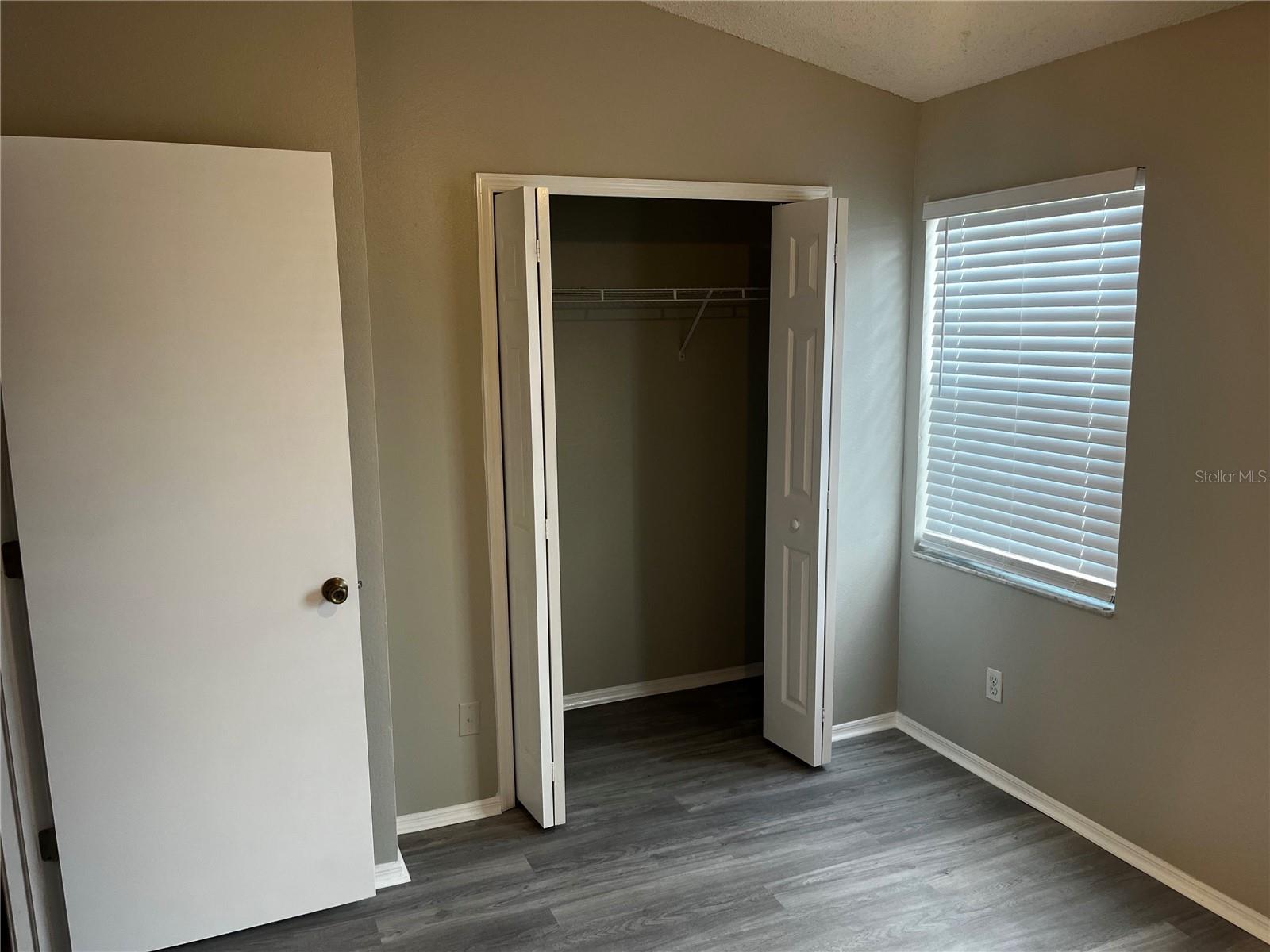 331 COUNTRYSIDE KEY BLVD — photo 12