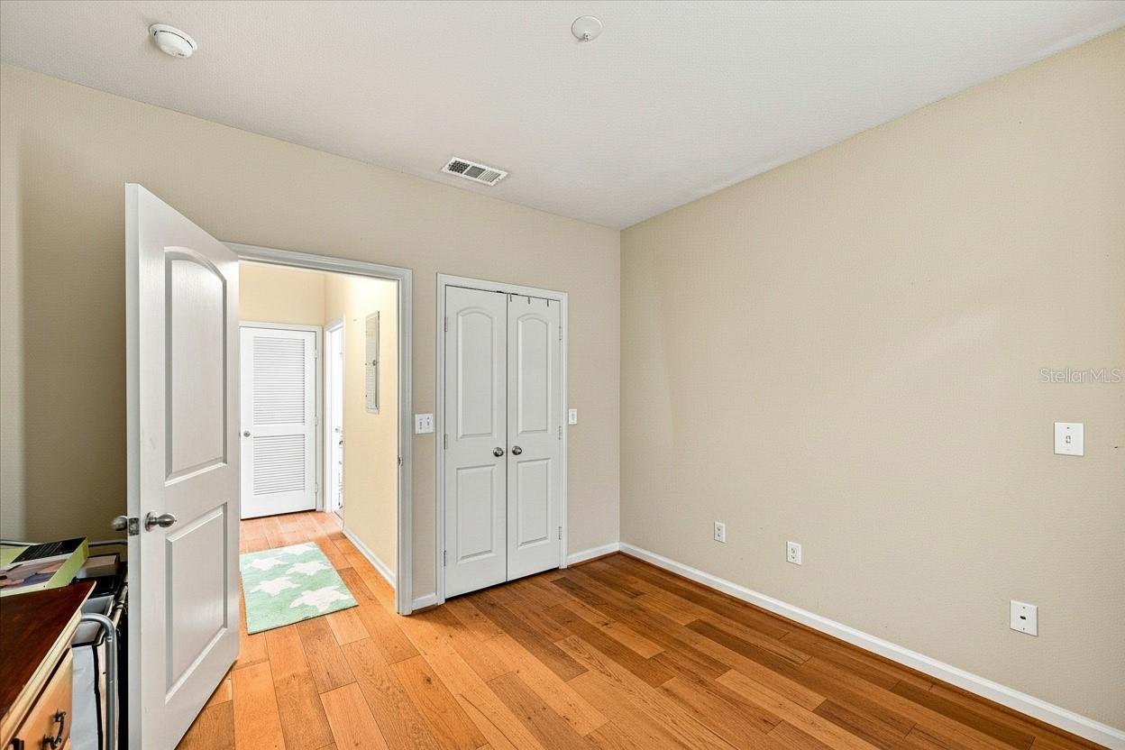 4221 W SPRUCE ST #1419 — photo 11