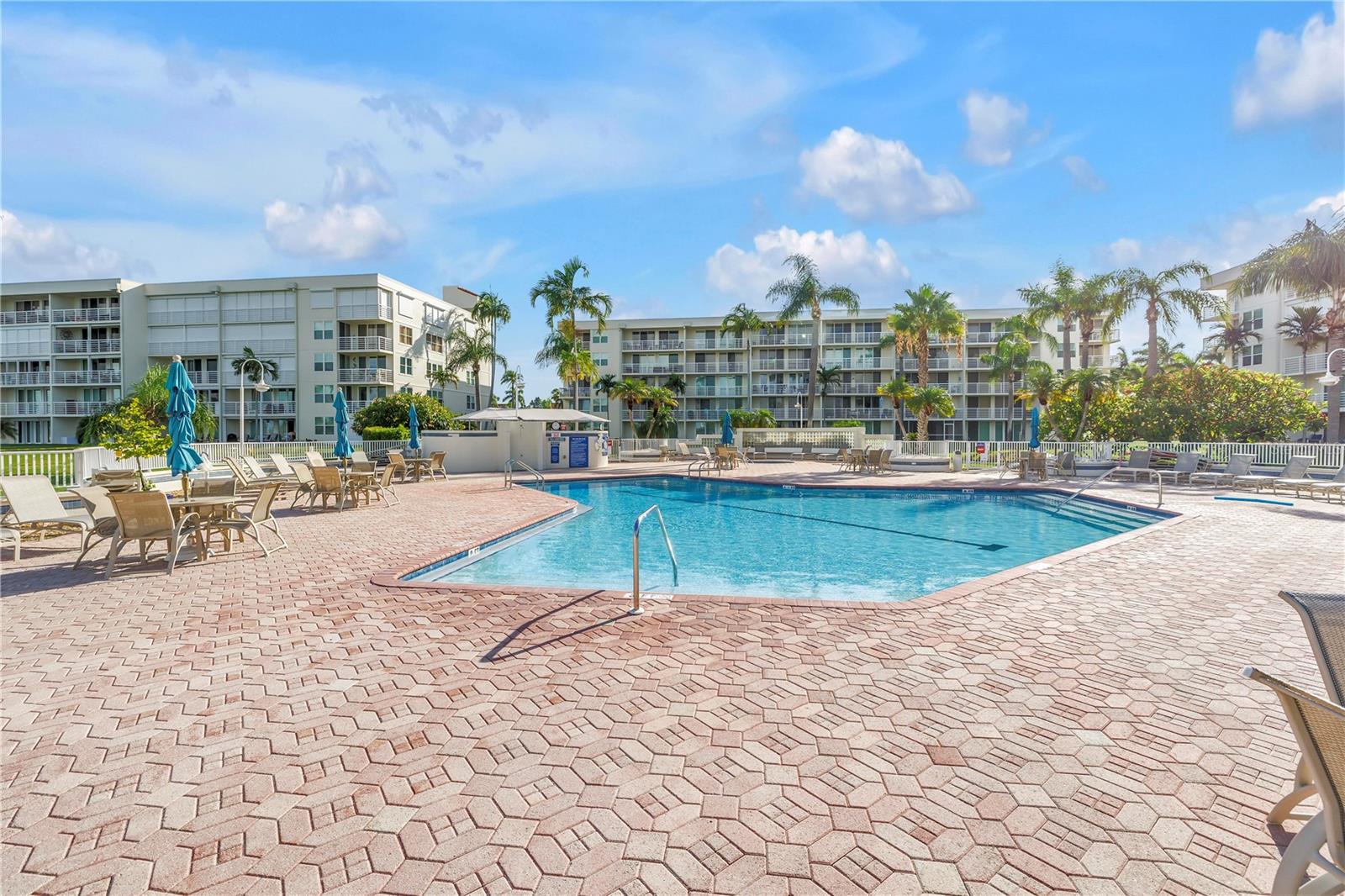 6001 BAHIA DEL MAR CIR #428 — photo 30