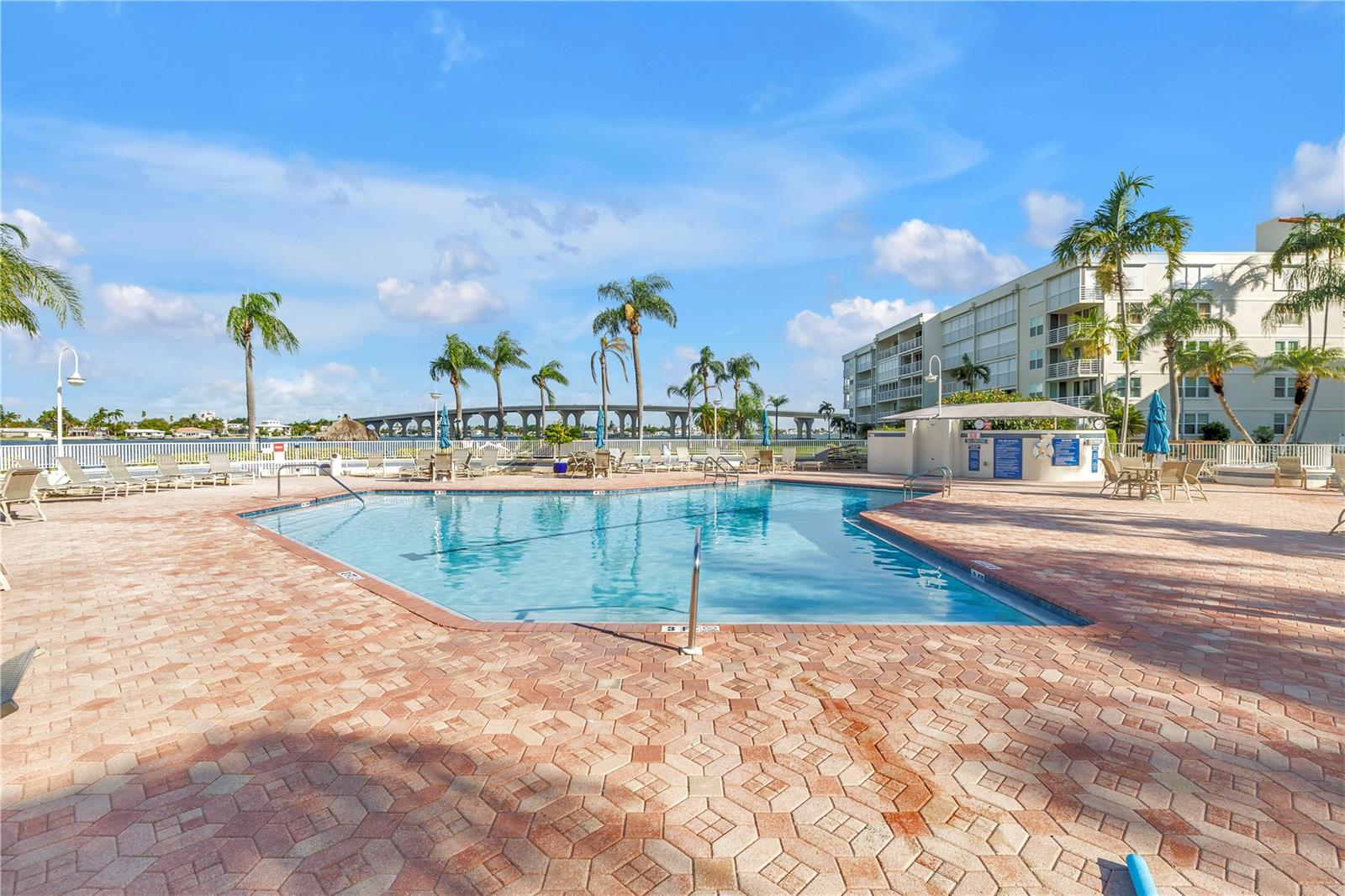 6001 BAHIA DEL MAR CIR #428 — photo 29