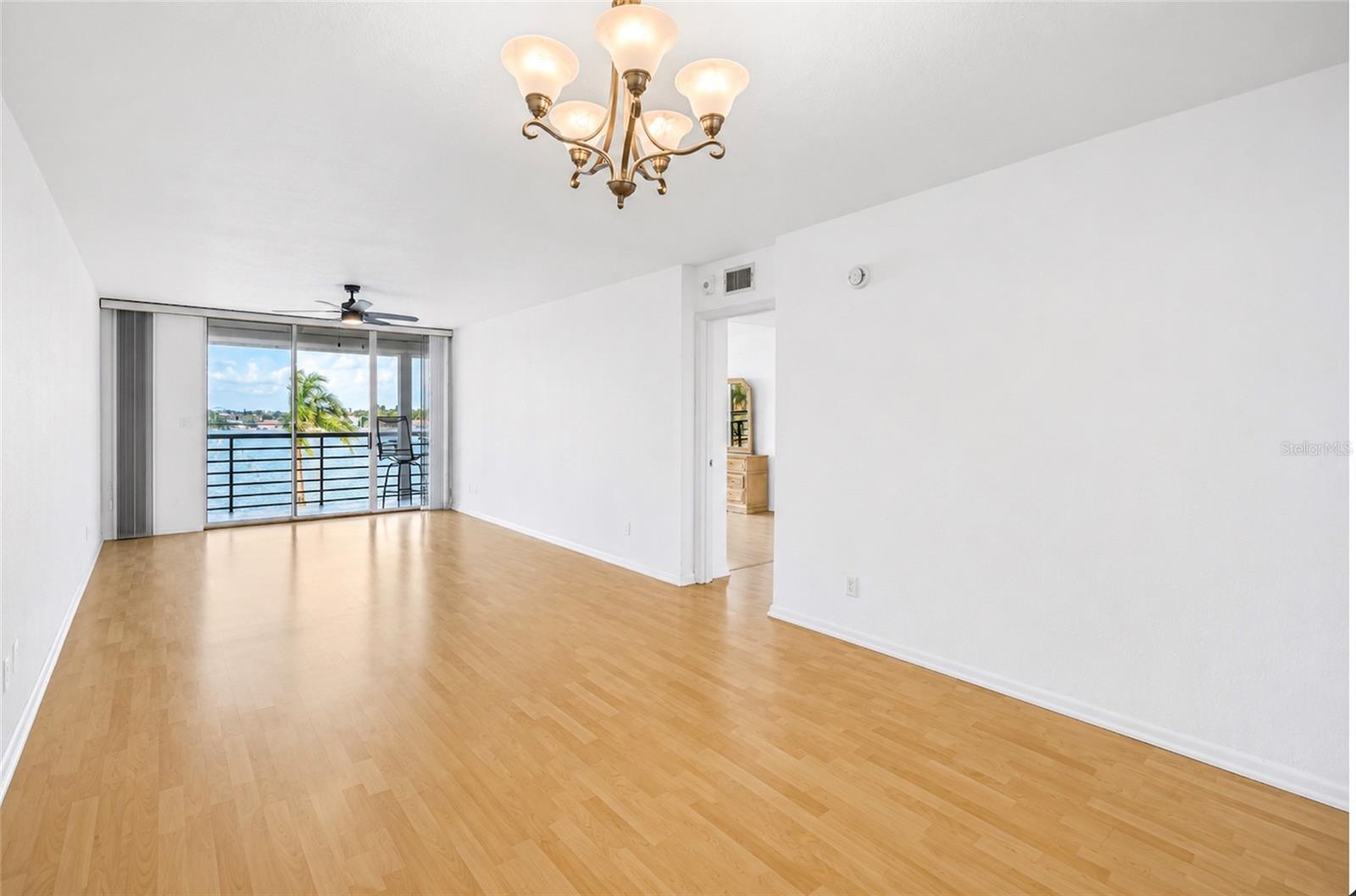 6001 BAHIA DEL MAR CIR #428 — photo 8