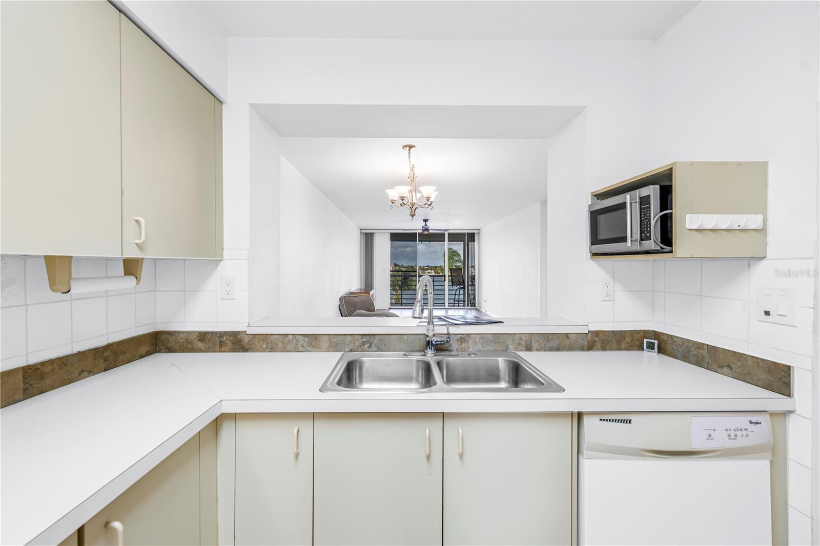 6001 BAHIA DEL MAR CIR #428 — photo 21