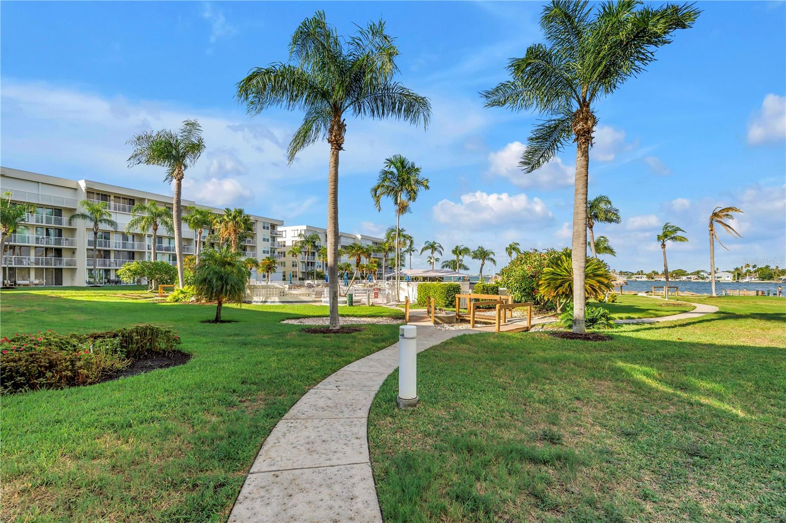 6001 BAHIA DEL MAR CIR #428 — photo 27
