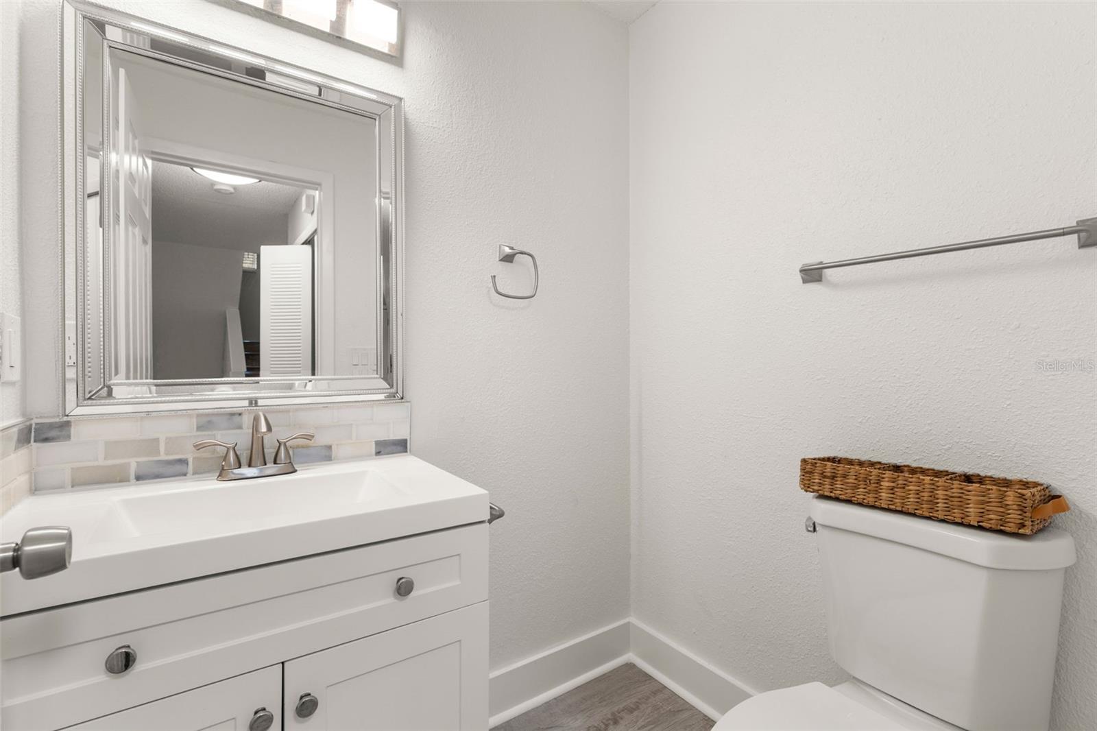 7508 WAKULLA DR — photo 15