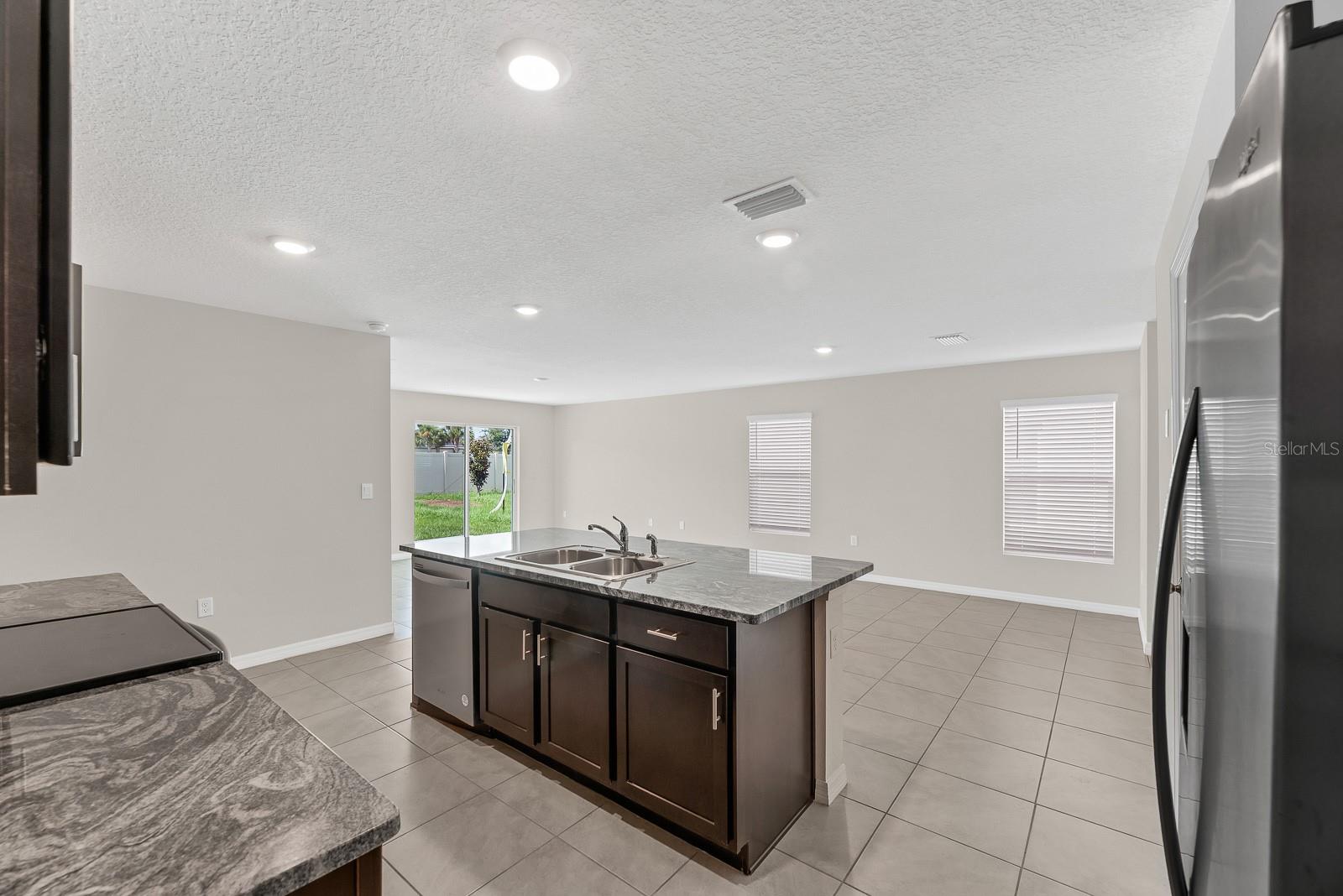 12153 DOWNY BIRCH DR — photo 15
