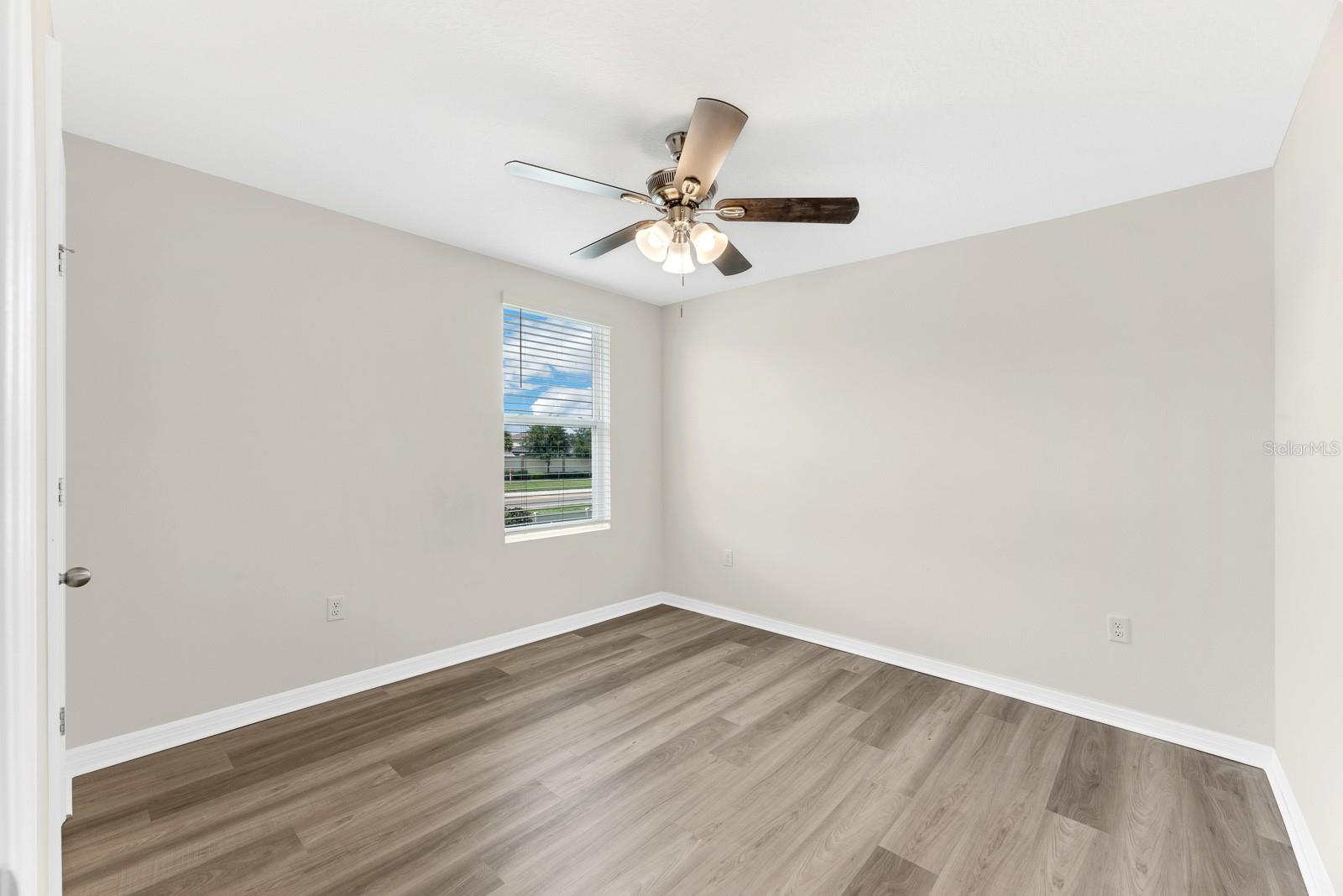12153 DOWNY BIRCH DR — photo 25