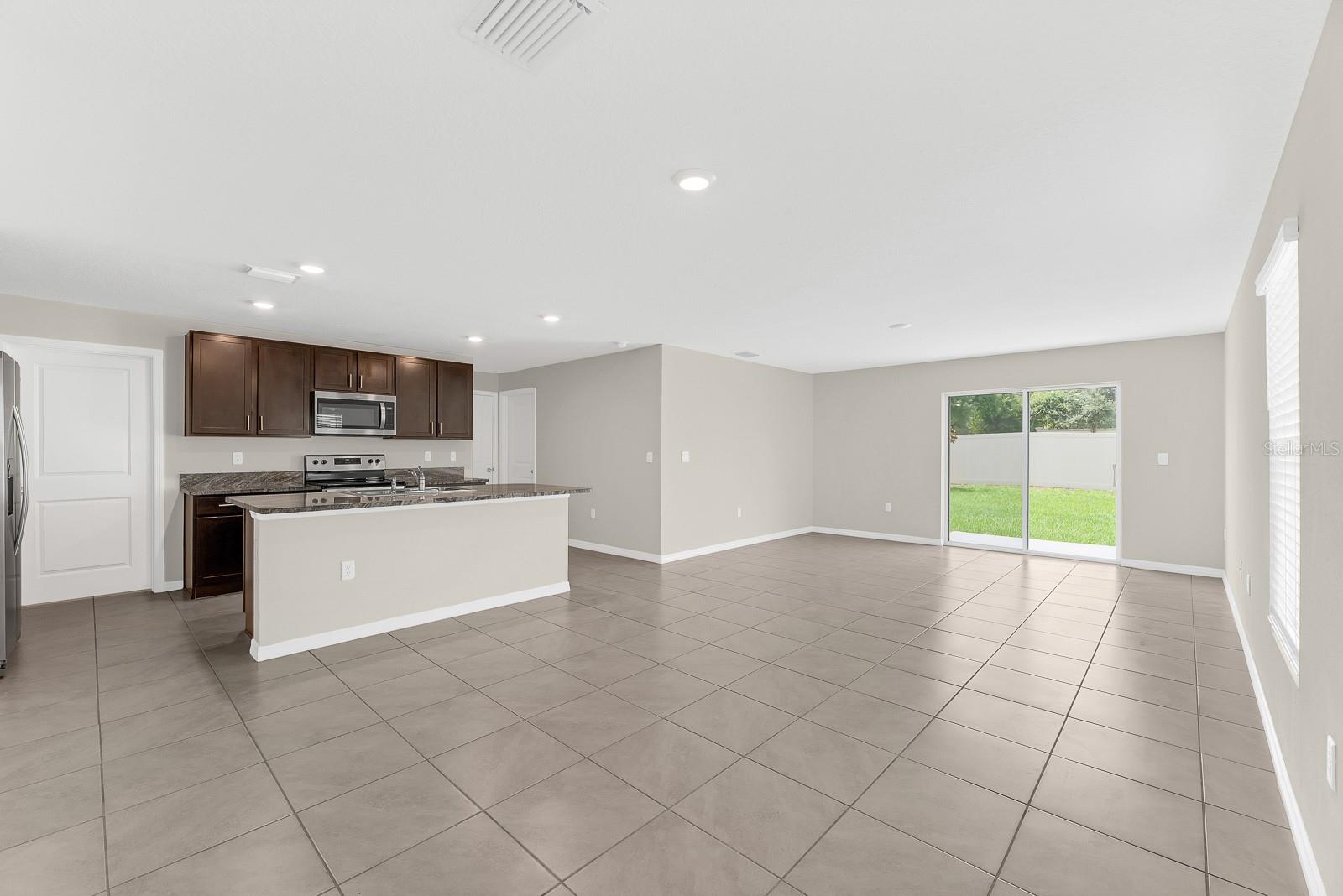 12153 DOWNY BIRCH DR — photo 8