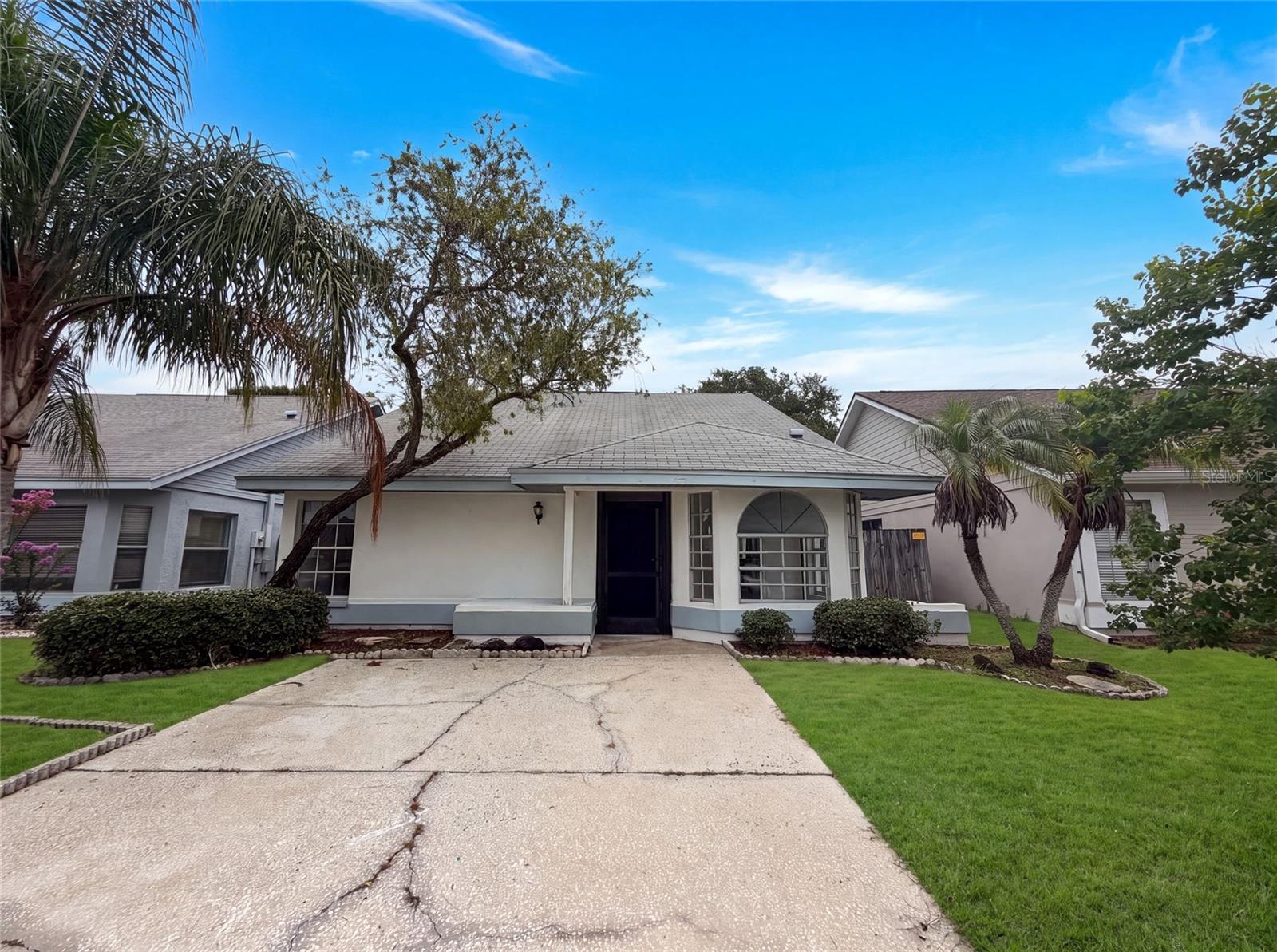 8613 COTTONWAY LN — photo 15