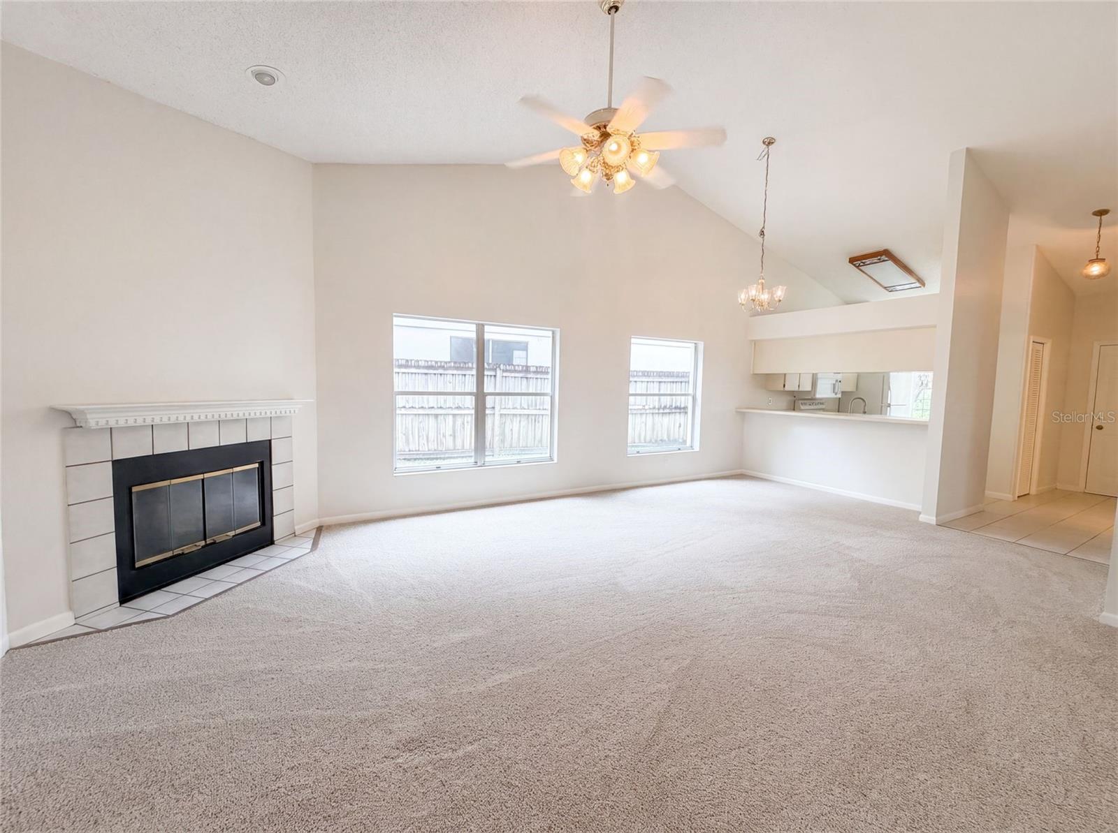 8613 COTTONWAY LN — photo 6