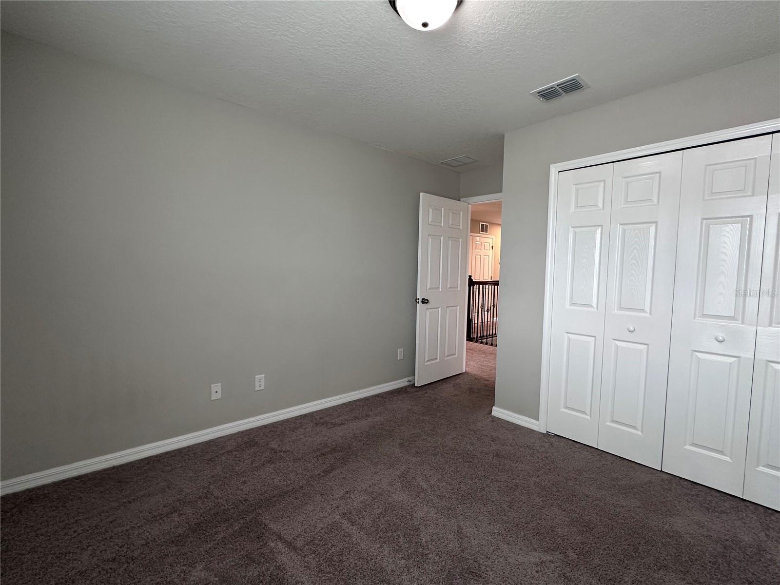 4917 EAGLE ROCK DR — photo 35