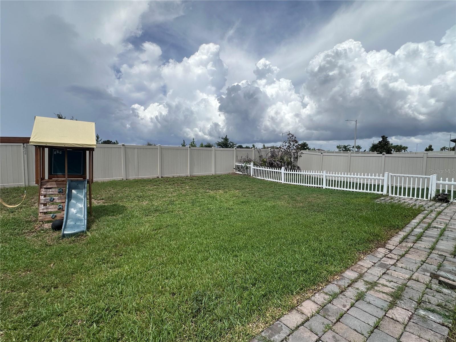 4917 EAGLE ROCK DR — photo 44