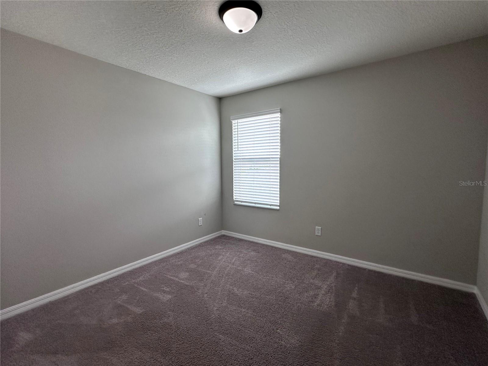 4917 EAGLE ROCK DR — photo 34