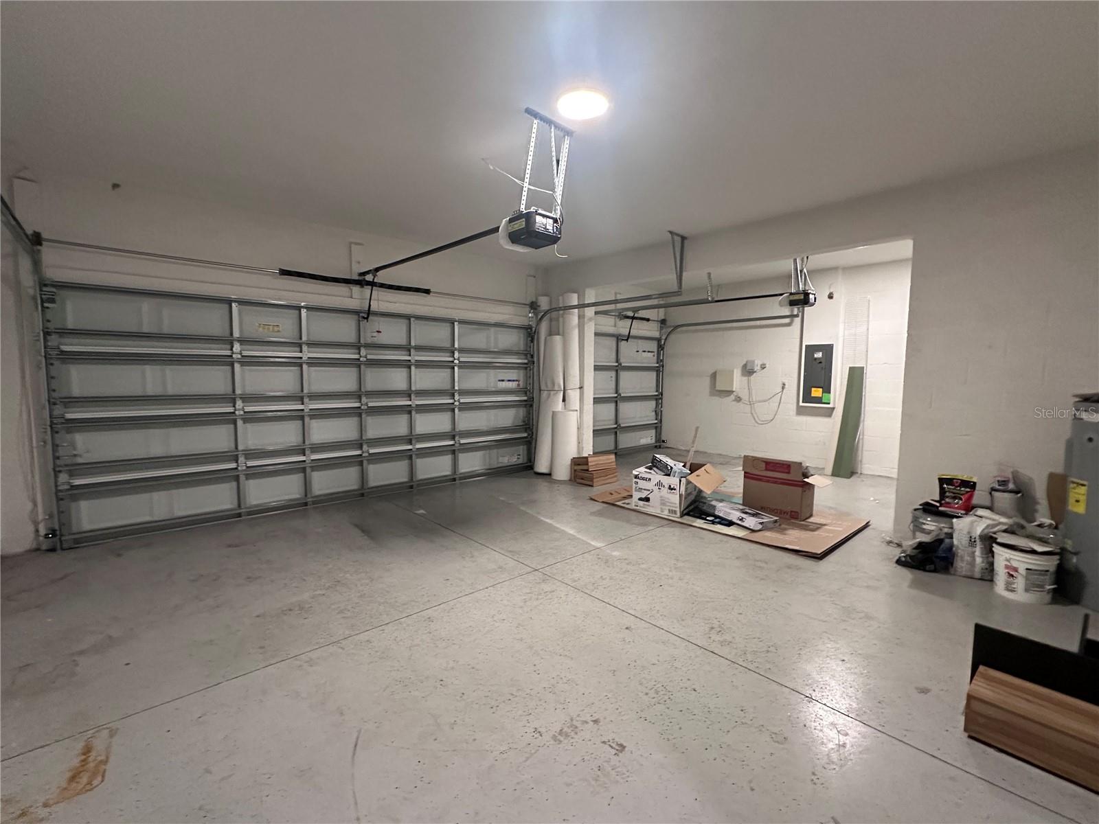 4917 EAGLE ROCK DR — photo 39