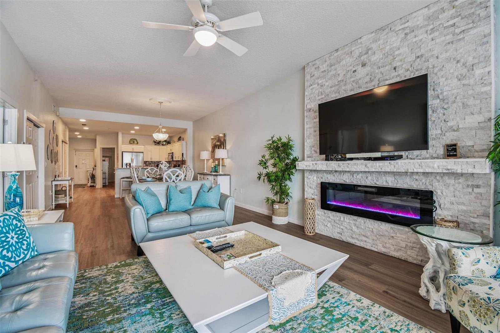 530 S GULFVIEW BLVD #304 — photo 9