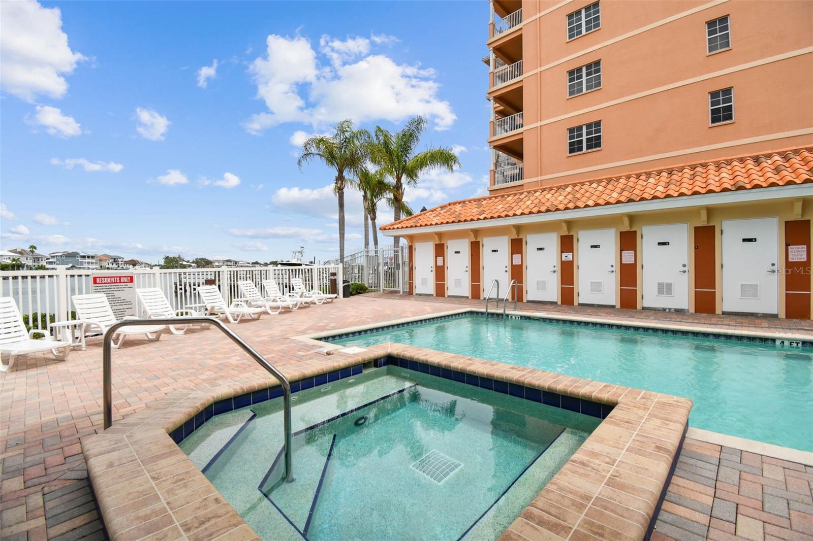 530 S GULFVIEW BLVD #304 — photo 38