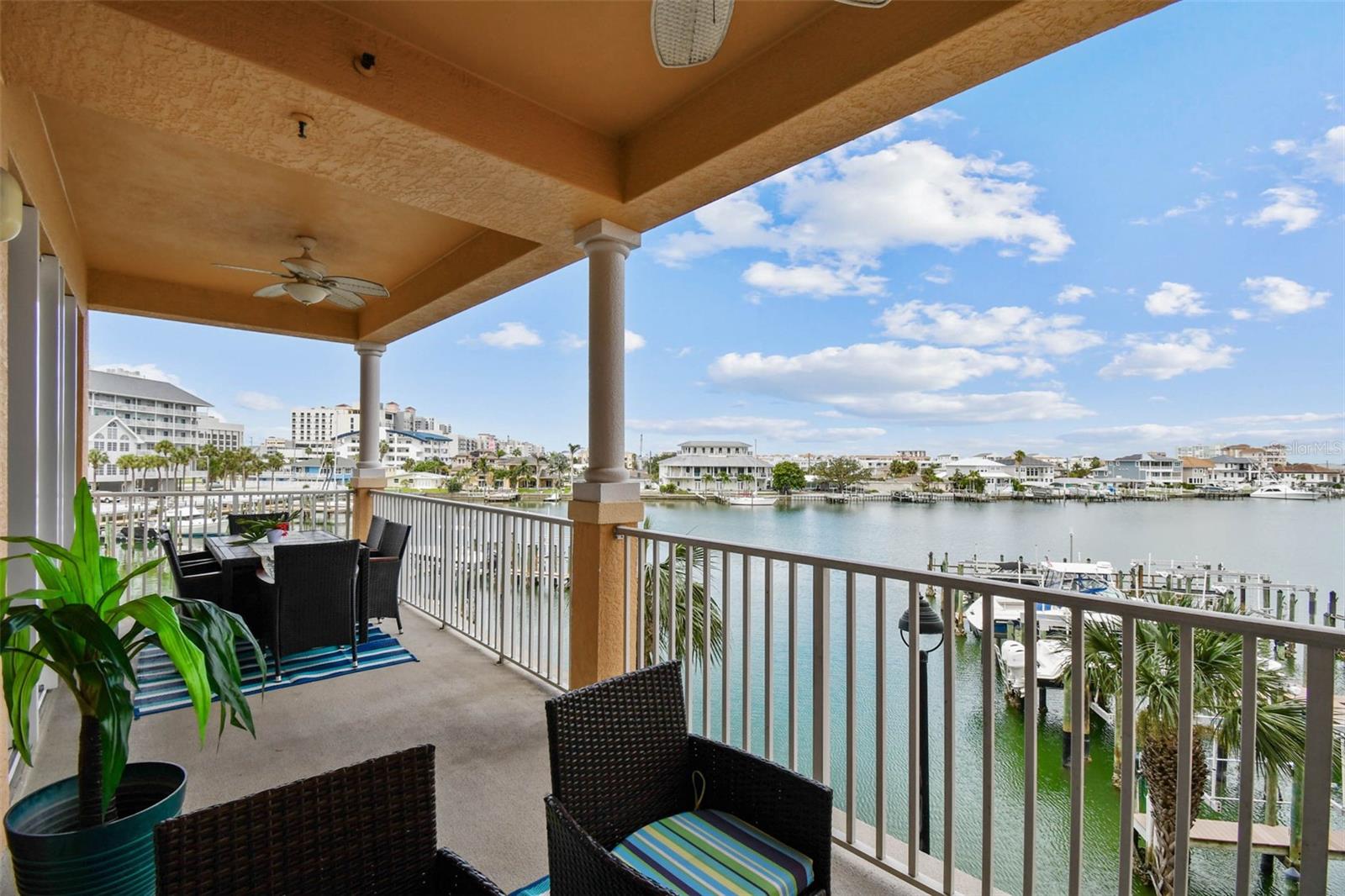 530 S GULFVIEW BLVD #304 — photo 32
