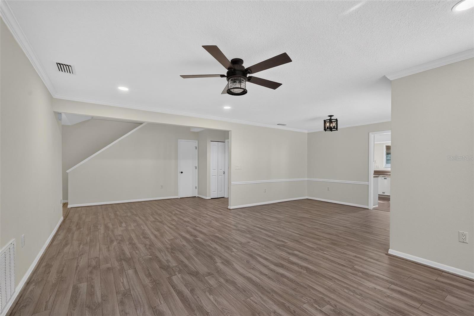 6812 ARBOR OAKS DR — photo 15