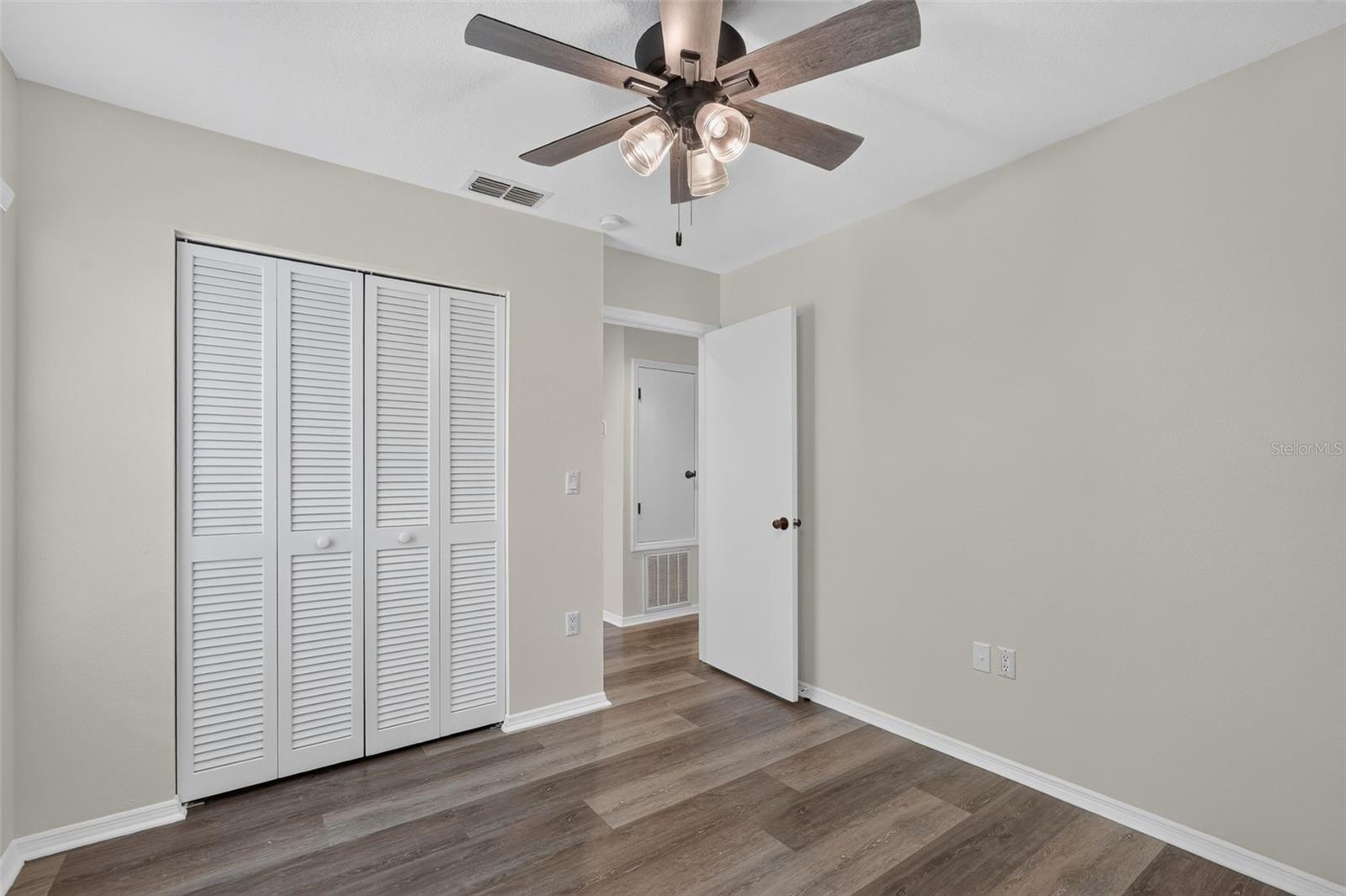 6812 ARBOR OAKS DR — photo 39