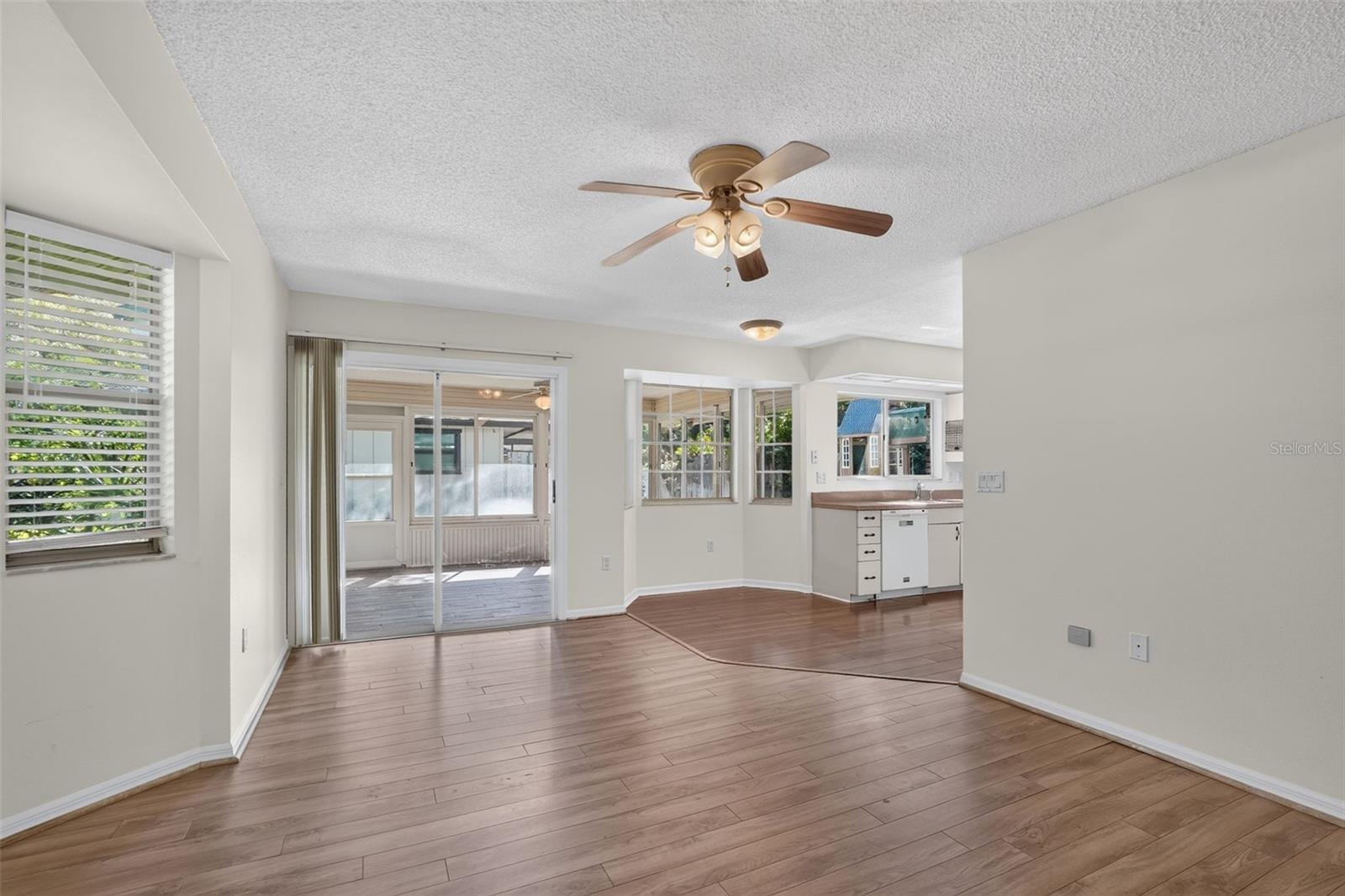 6812 ARBOR OAKS DR — photo 26