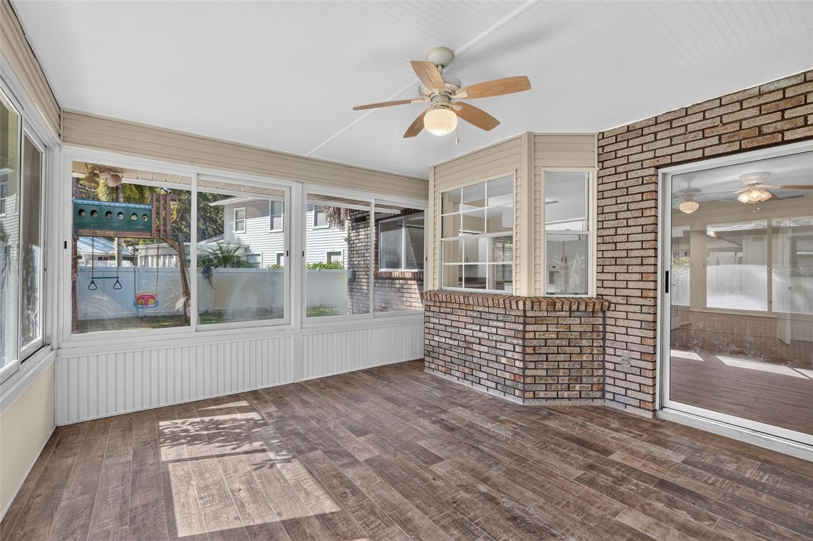 6812 ARBOR OAKS DR — photo 29